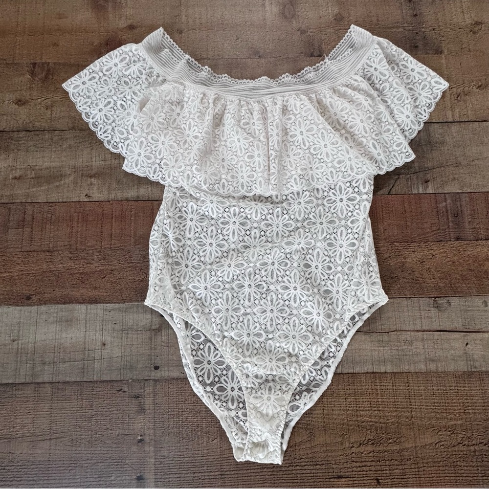 Victoria's Secret Lacey Off the Shoulder Ruffle Bodysuit One Piece NWT LARGE